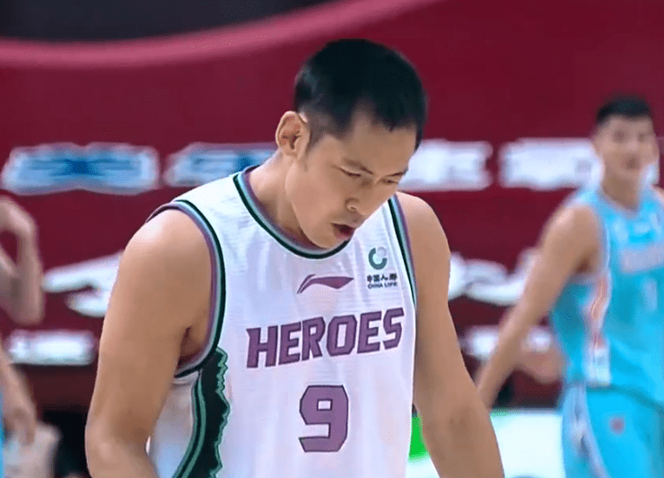 九游娱乐网站 -今夜体能课后，新疆广汇绝杀压哨备战意甲，悬念犹存，心理建设被强调 