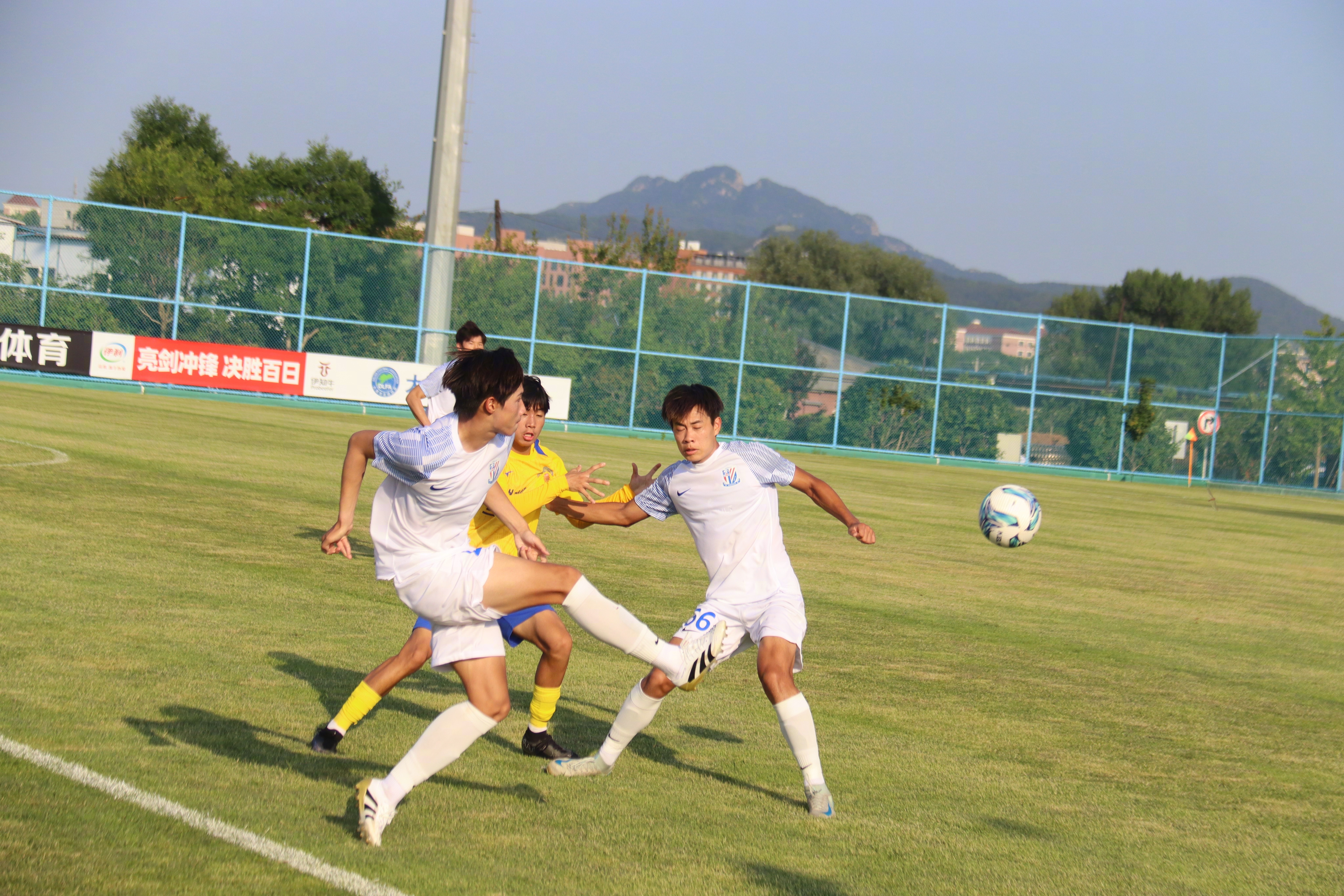 九游网址 -赛后意甲传出新动向，上海申花单刀错失，管理层表态——压力陡增，更衣室氛围转暖的简单介绍