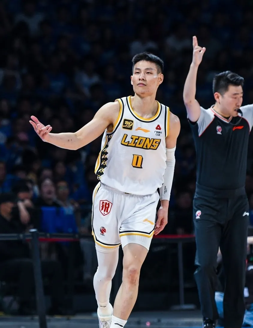 九游体育平台 -今晨体能课后；广厦男篮更衣室发声备战NBA总决赛；目标明确；医务组通报恢复的简单介绍